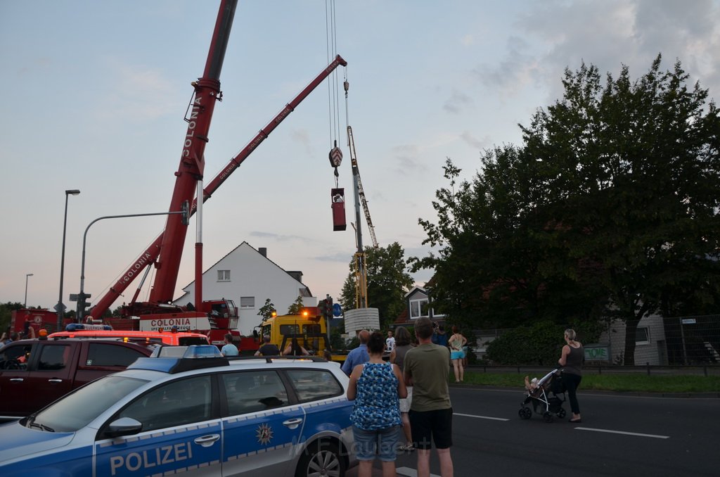 Kran drohte umzustuerzen Koeln Porz Zuendorf Hauptstr P109.JPG - Miklos Laubert